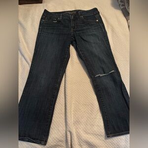 American Eagle Womens cropped jeans